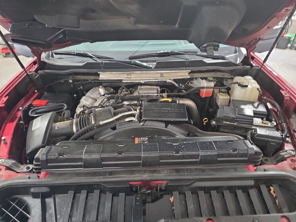 Certified 2020 Chevrolet Silverado 2500 LTZ w/ LTZ Premium Package AWD/4WD image 34