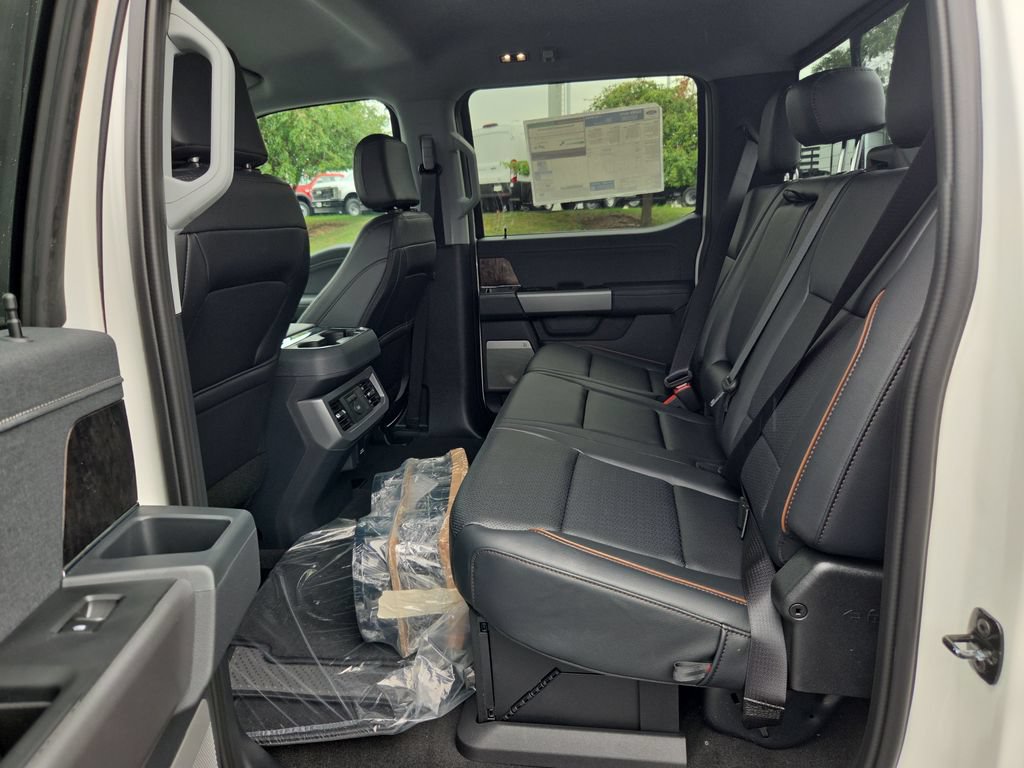New 2027 Ford F250 Lariat w/ Black Appearance Package AWD/4WD image 42