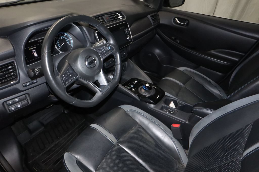 Certified 2018 Nissan Leaf SL w/ SL Technology Package FWD image 25