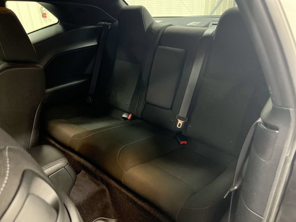 Used 2016 Dodge Challenger R/T Scat Pack RWD image 22