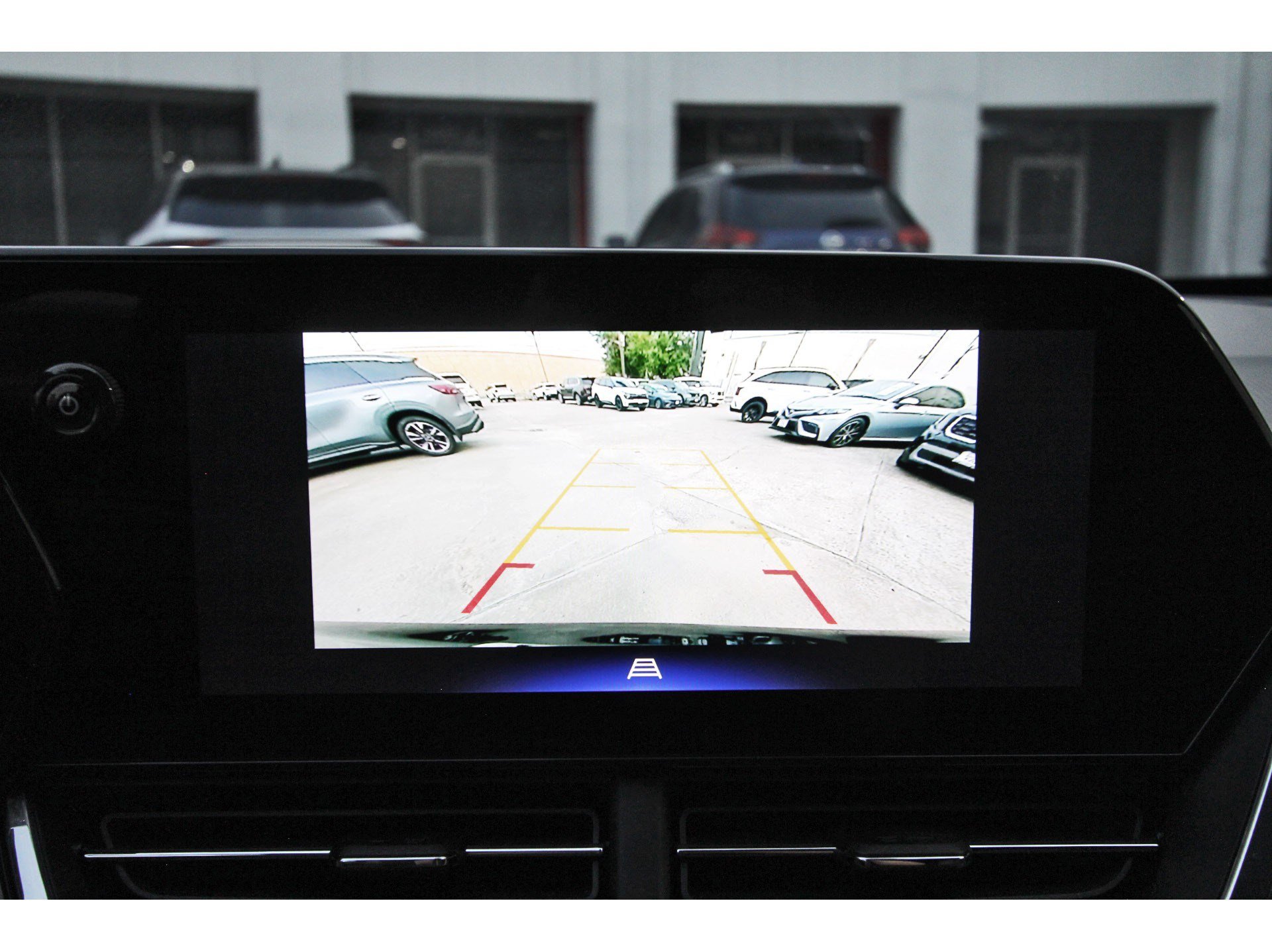 Used 2026 Chevrolet Trax RS w/ Sunroof Package FWD image 28
