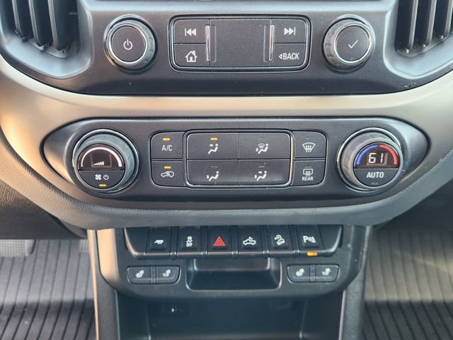 Used 2022 Chevrolet Colorado Z71 w/ Z71 Midnight Edition AWD/4WD image 18