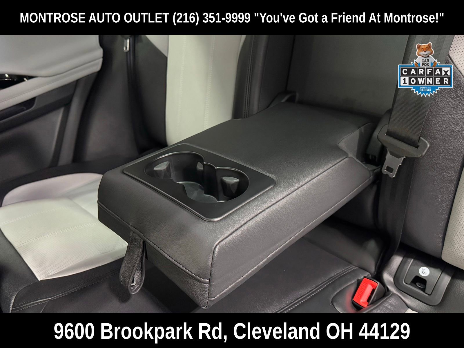 Used 2023 Land Rover Range Rover Evoque R-Dynamic SE image 35