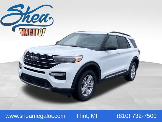 Used 2022 Ford Explorer XLT image 1