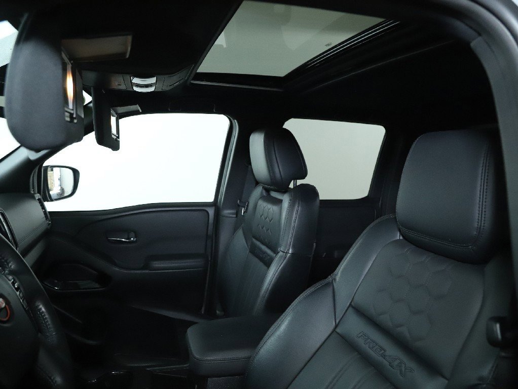 Certified 2022 Nissan Frontier PRO-4X w/ Pro-4X Premium Package image 20