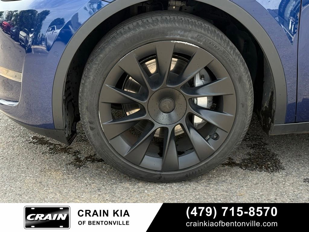 Used 2022 Tesla Model Y Long Range AWD/4WD image 29