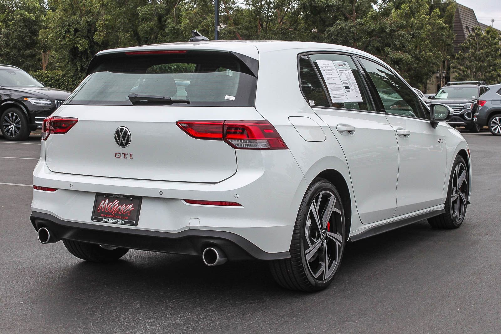 Used 2025 Volkswagen GTI SE w/ SE Leather Seating Package image 6