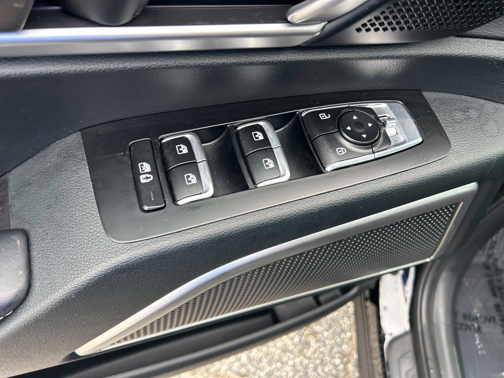 Used 2025 Kia Telluride S FWD image 36