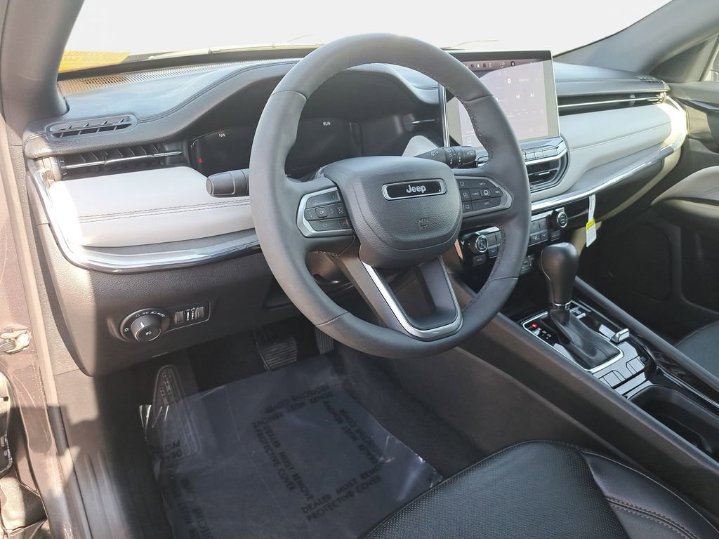 Certified 2023 Jeep Compass Limited w/ Elite Group AWD/4WD image 17