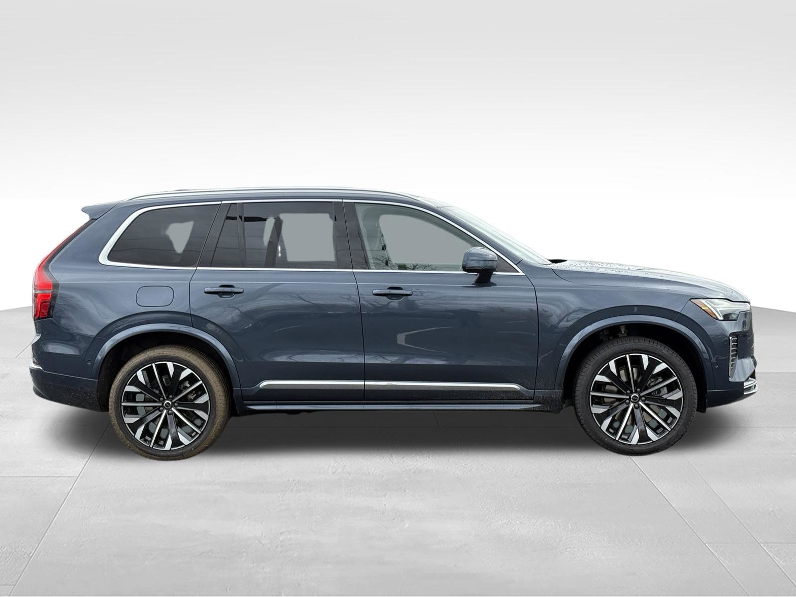 New 2027 Volvo XC90 T8 Bright AWD/4WD image 7