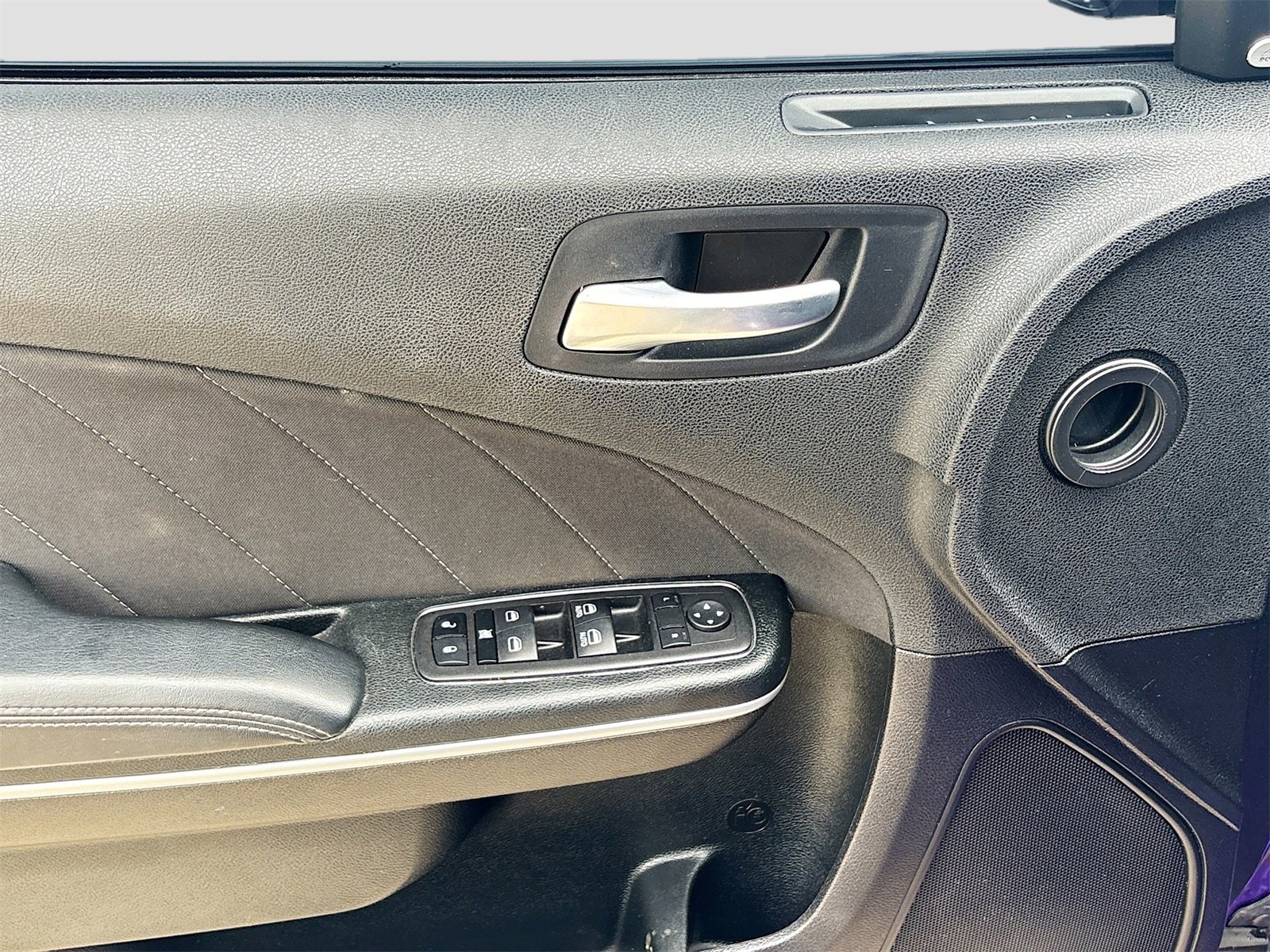 Used 2023 Dodge Charger Scat Pack w/ Harman/Kardon Audio Group image 17