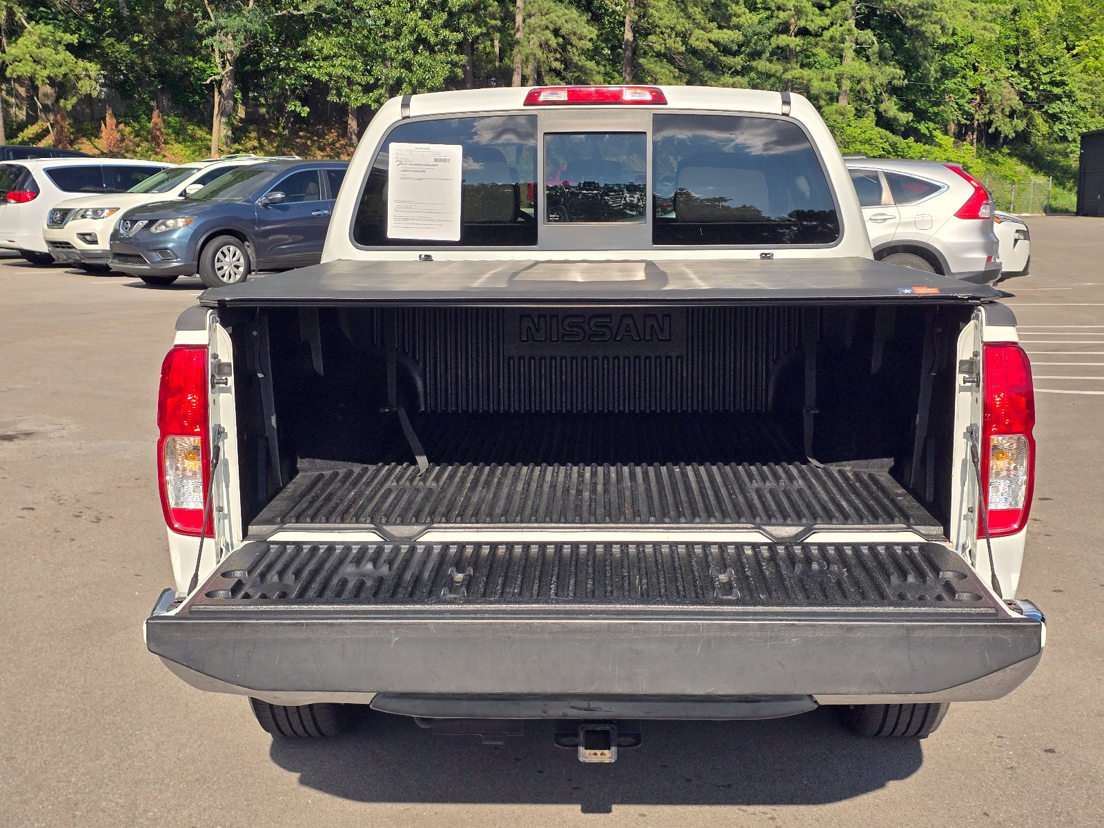 Used 2016 Nissan Frontier SV AWD/4WD image 12
