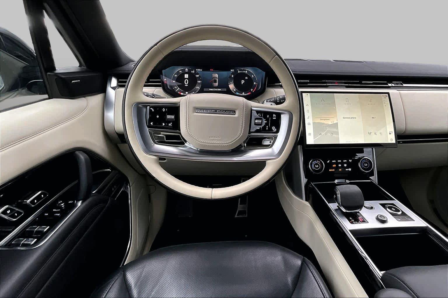 Used 2023 Land Rover Range Rover SE AWD/4WD image 6