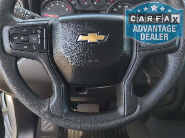 Used 2025 Chevrolet Silverado 2500 Custom image 5