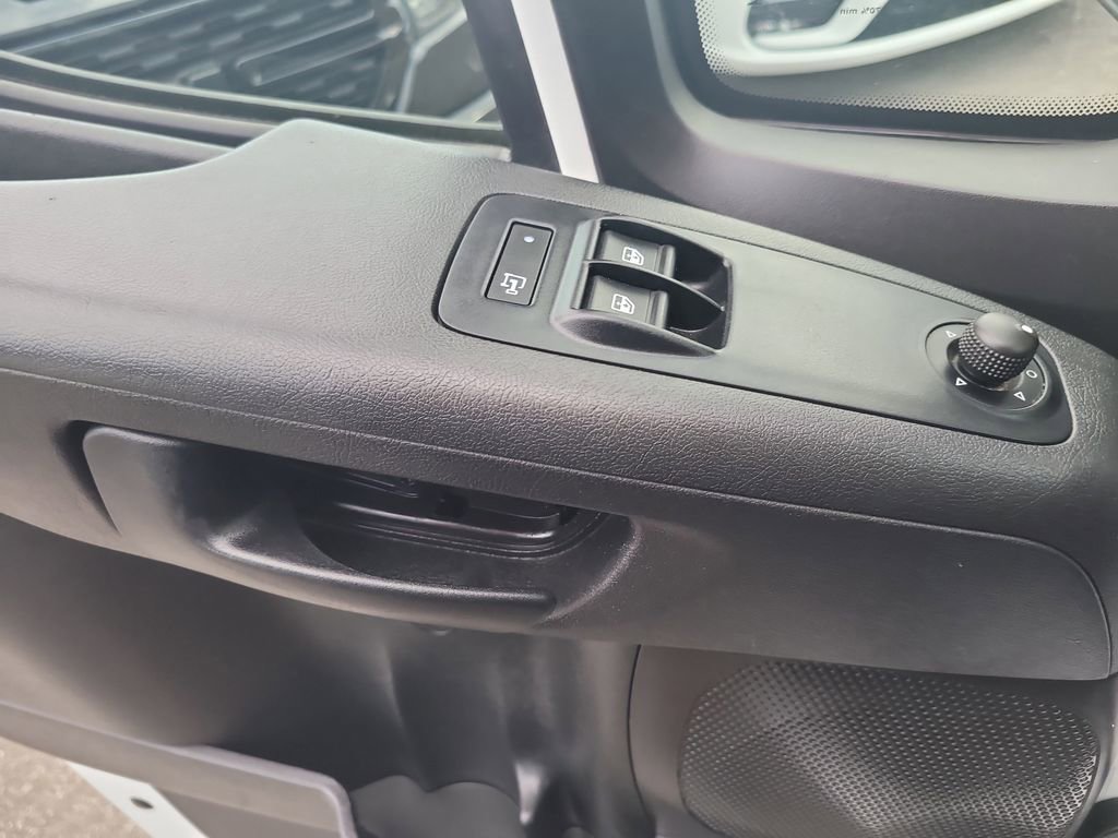 Used 2023 RAM ProMaster 2500 FWD image 18