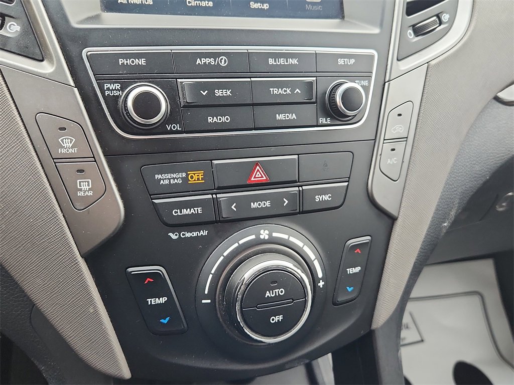 Used 2017 Hyundai Santa Fe Sport image 24