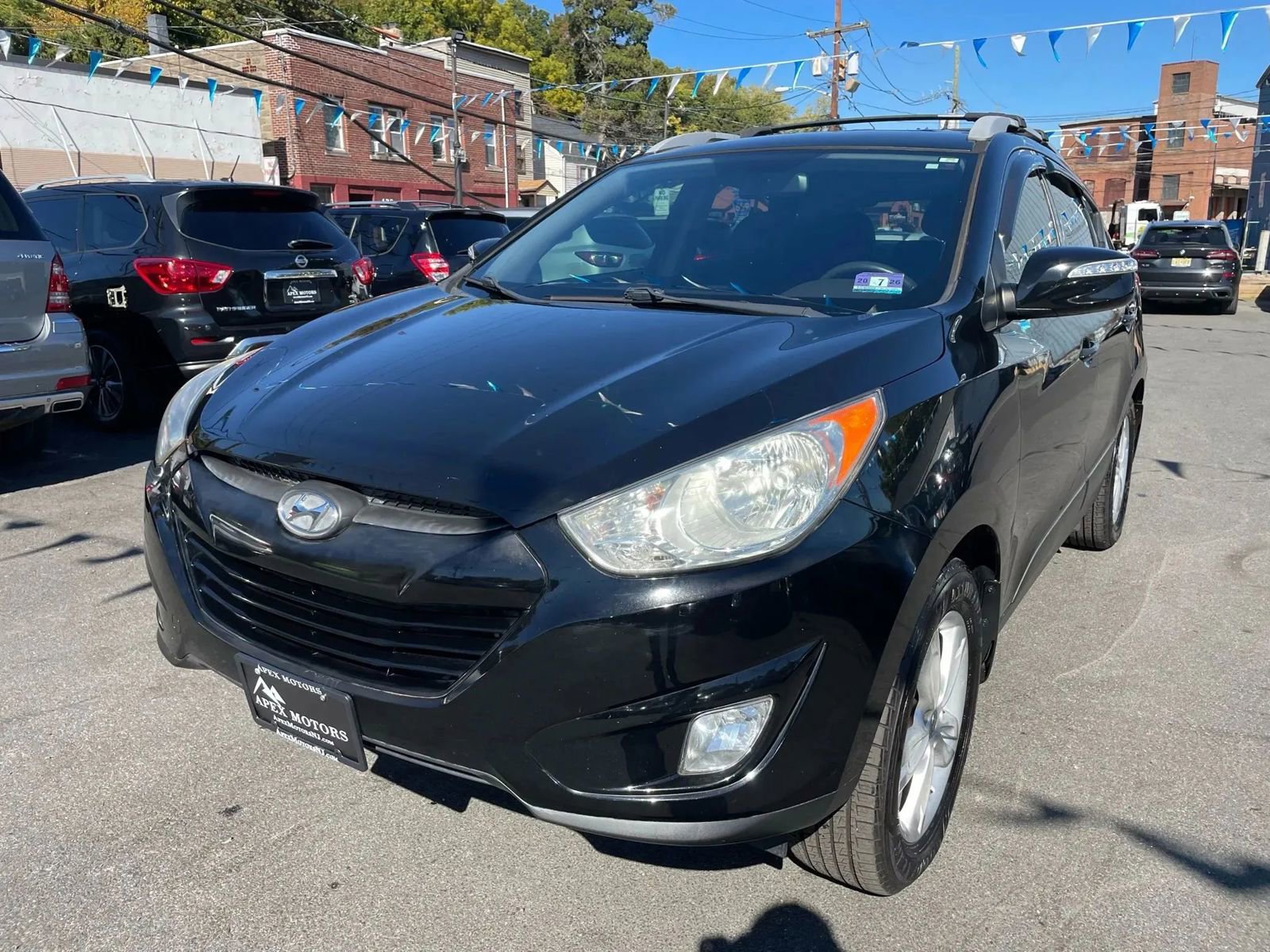 Used 2013 Hyundai Tucson GLS image 1