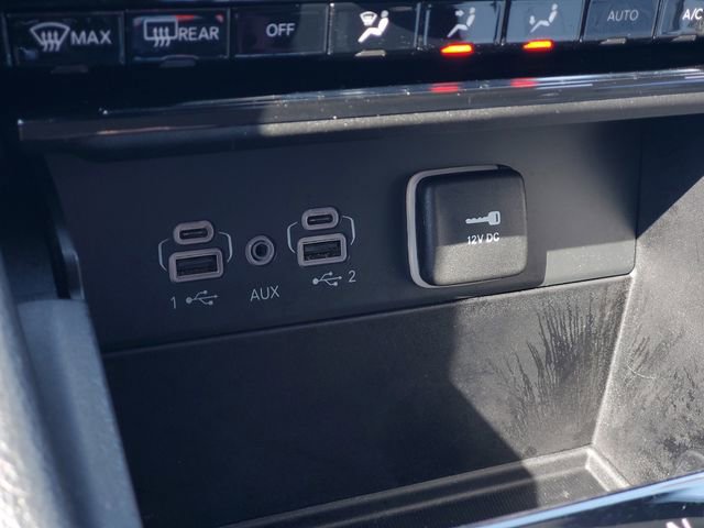 Used 2023 Jeep Grand Cherokee Laredo image 22