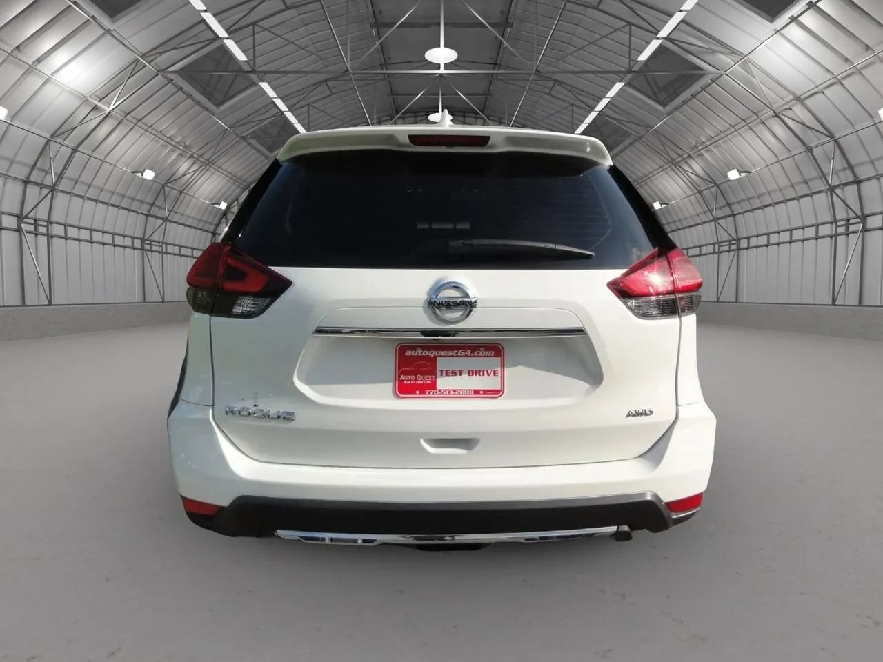 Used 2018 Nissan Rogue S AWD/4WD image 7