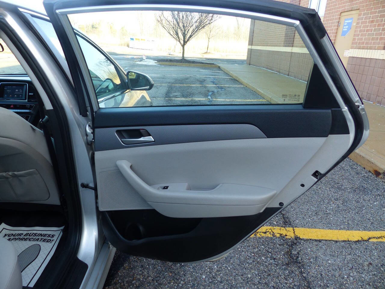 Used 2018 Hyundai Sonata SE image 38