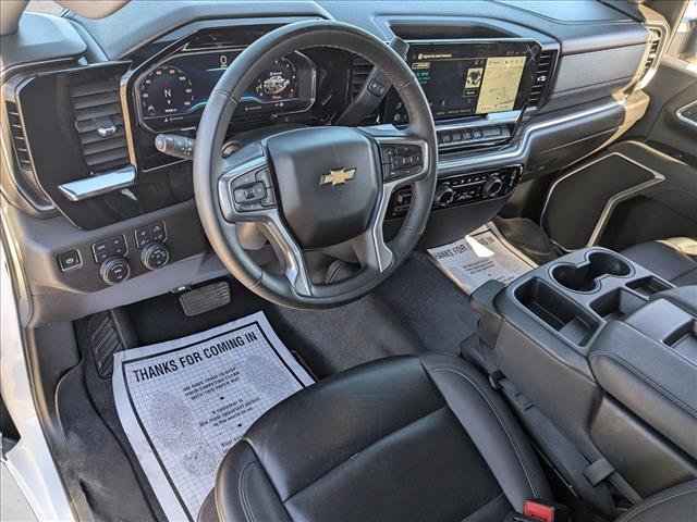 Used 2025 Chevrolet Silverado 2500 LTZ image 9