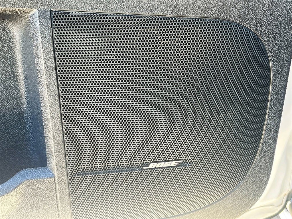 Used 2017 GMC Acadia Limited SLT image 19