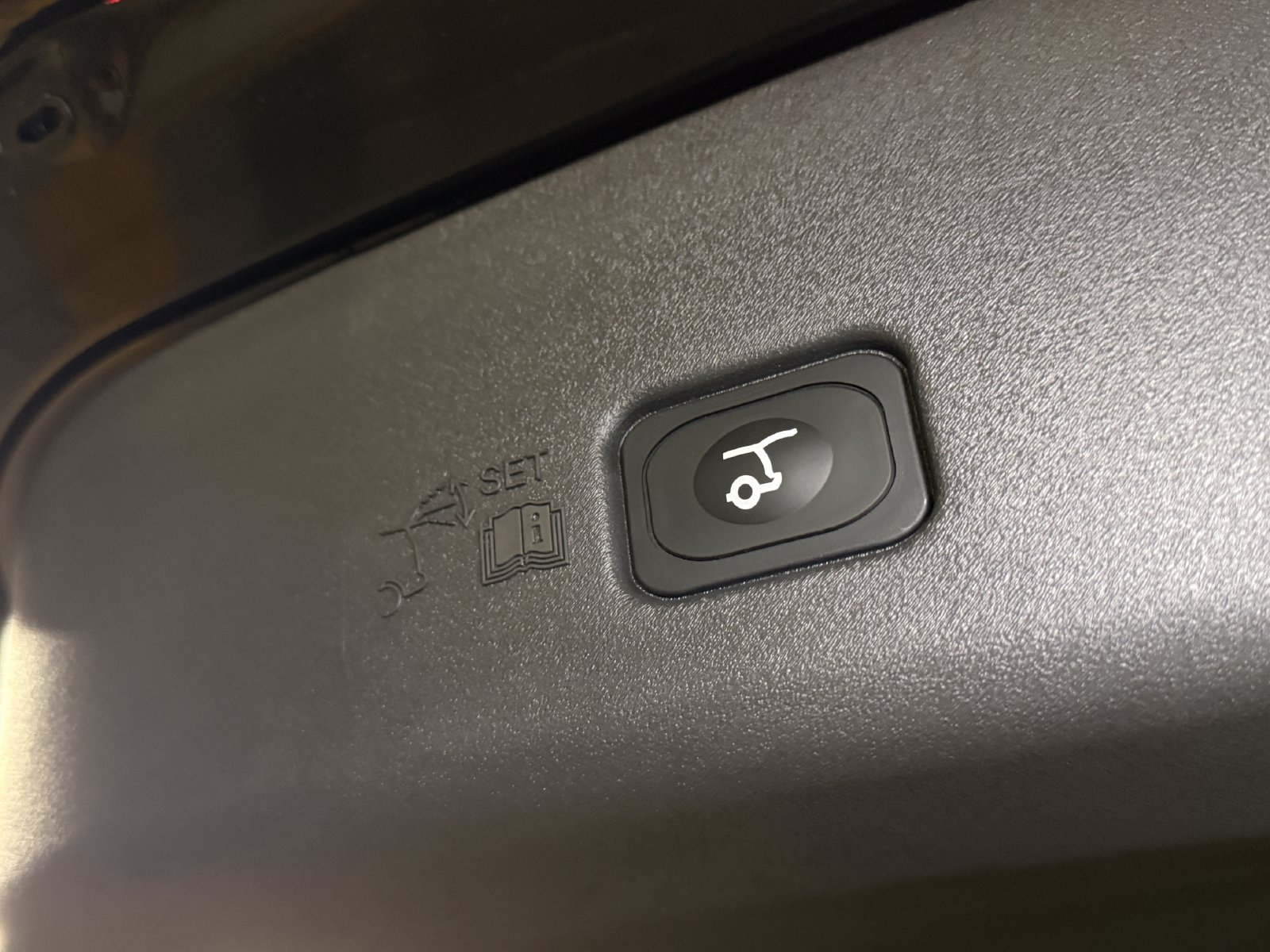New 2026 Lincoln Nautilus Hybrid AWD/4WD image 18
