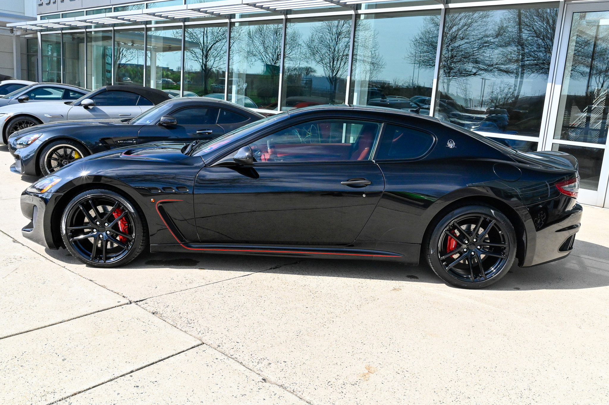 Used 2017 Maserati GranTurismo MC image 8