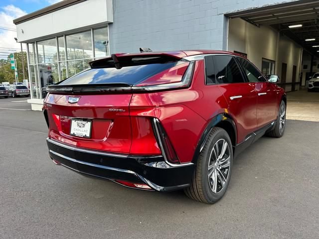 New 2026 Cadillac Lyriq Premium Luxury w/ LPO, Floor Liner Package AWD/4WD image 3