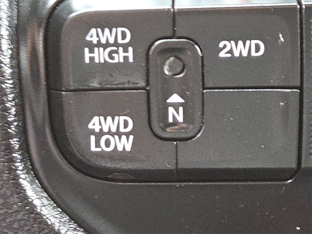 Used 2022 RAM 2500 Big Horn w/ Level C Equiment Group image 4