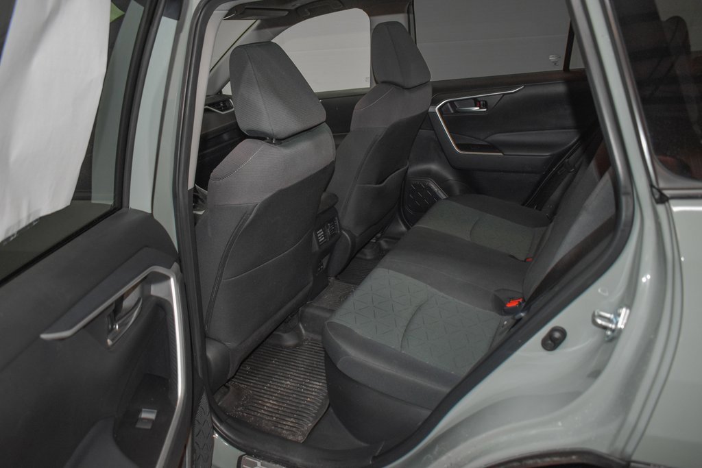 Used 2023 Toyota RAV4 XLE image 23