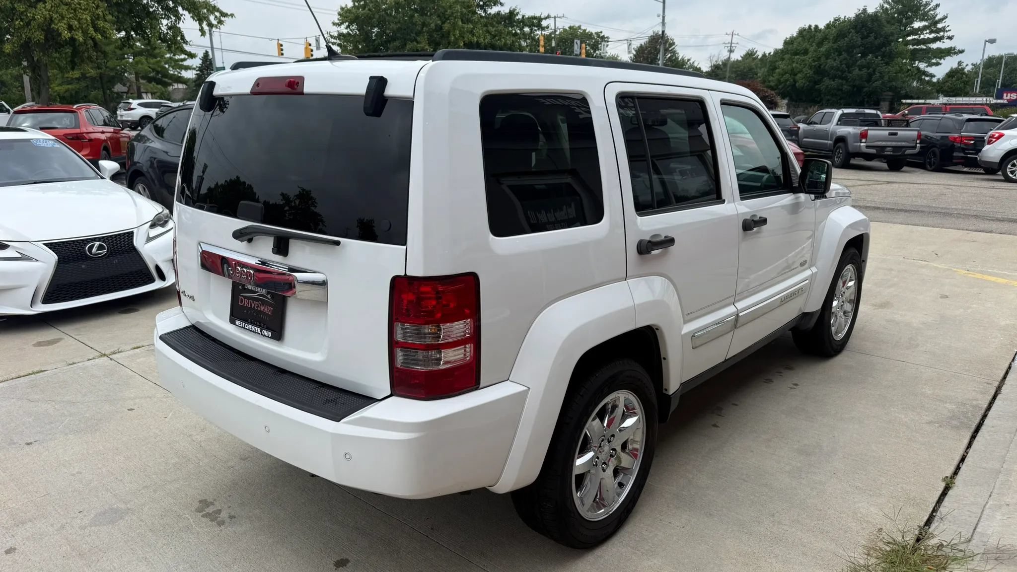 Used 2012 Jeep Liberty Sport AWD/4WD image 3