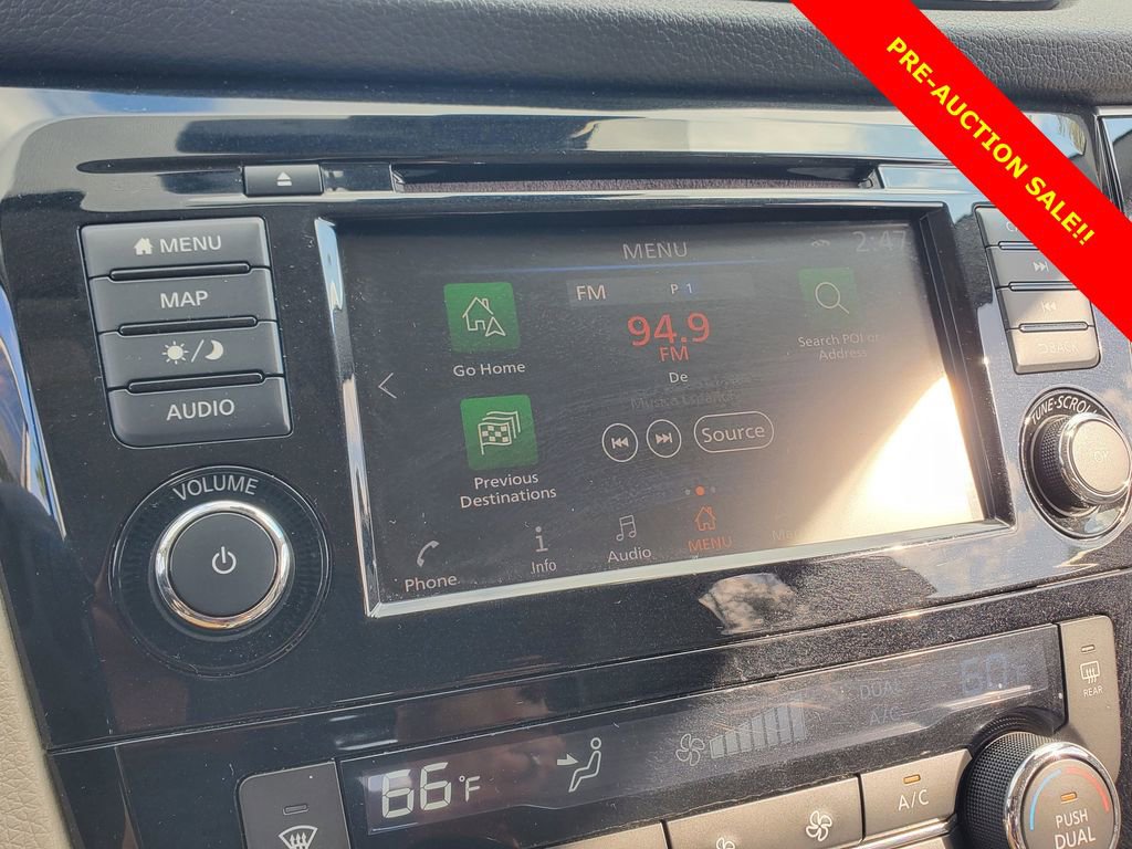 Used 2019 Nissan Rogue Sport SL w/ Premium Package image 28