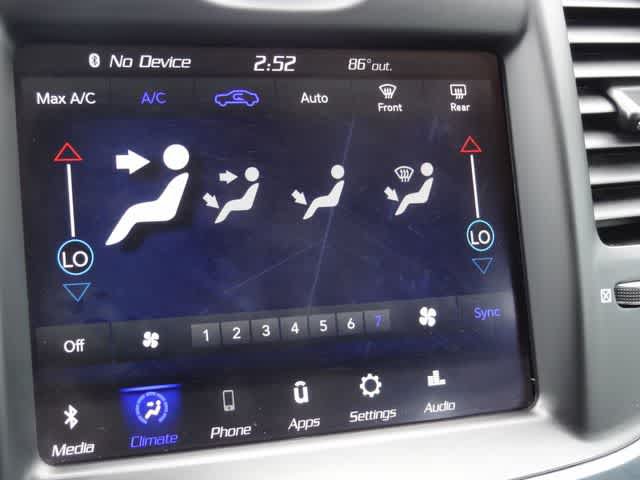 Used 2021 Chrysler 300 Touring RWD image 23