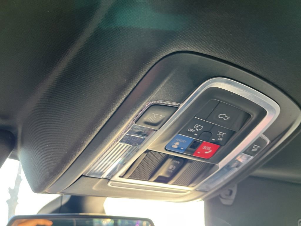 Used 2020 RAM 1500 Laramie w/ Sport Appearance Package image 31