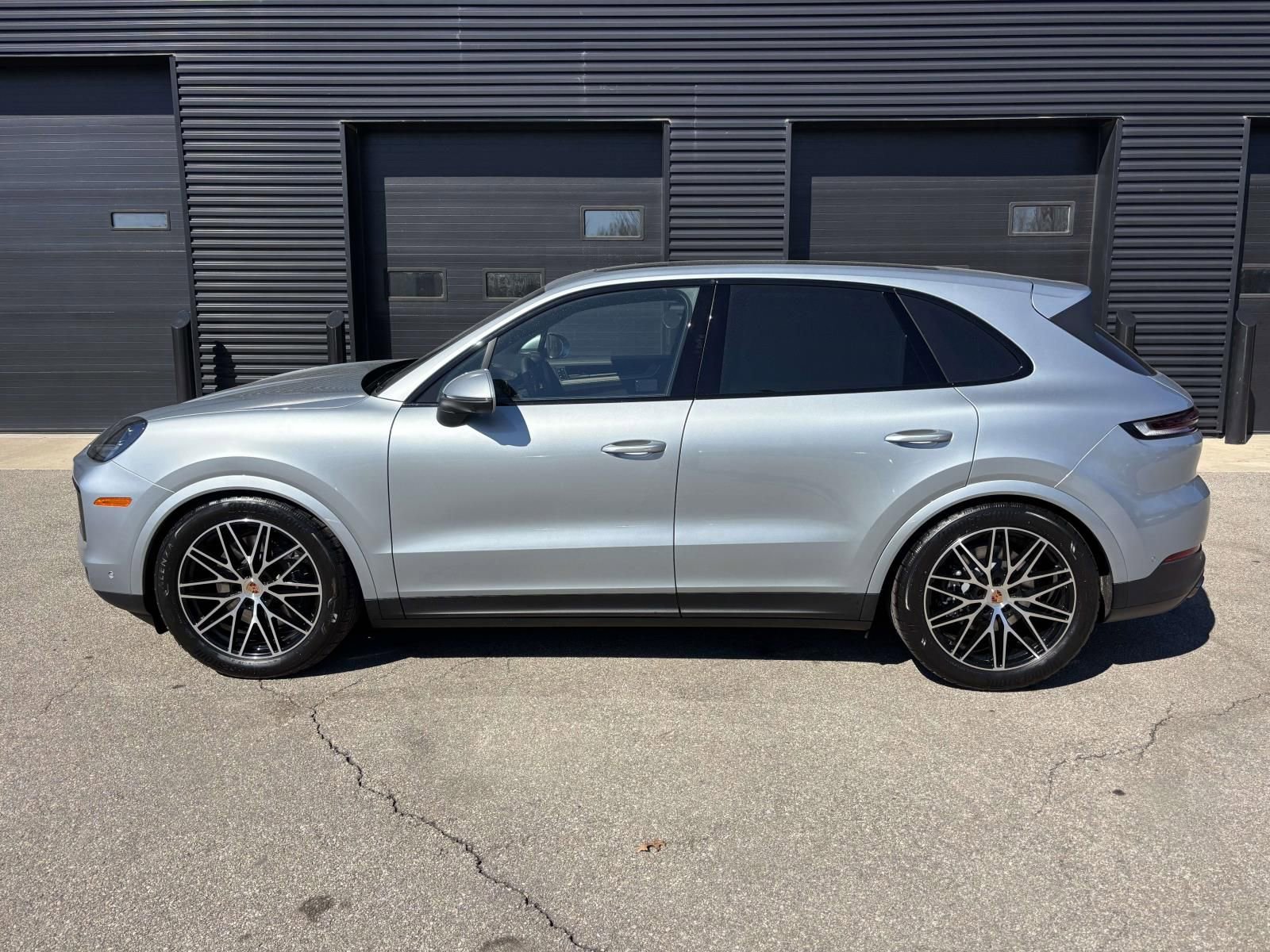 New 2026 Porsche Cayenne image 2