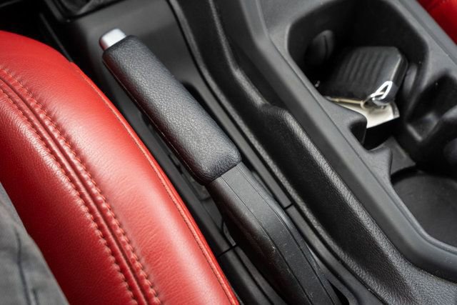Used 2021 Jeep Wrangler Sport AWD/4WD image 35
