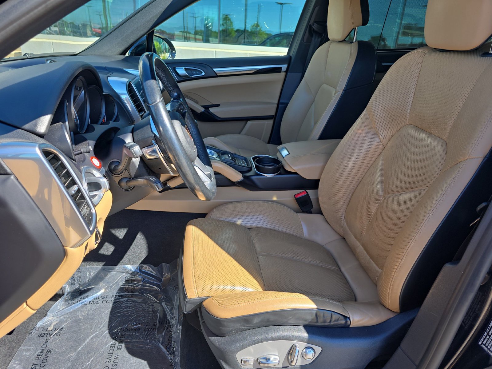 Used 2018 Porsche Cayenne AWD/4WD image 5
