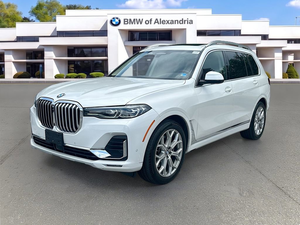 Used 2022 BMW X7 xDrive40i w/ Premium Package AWD/4WD image 3