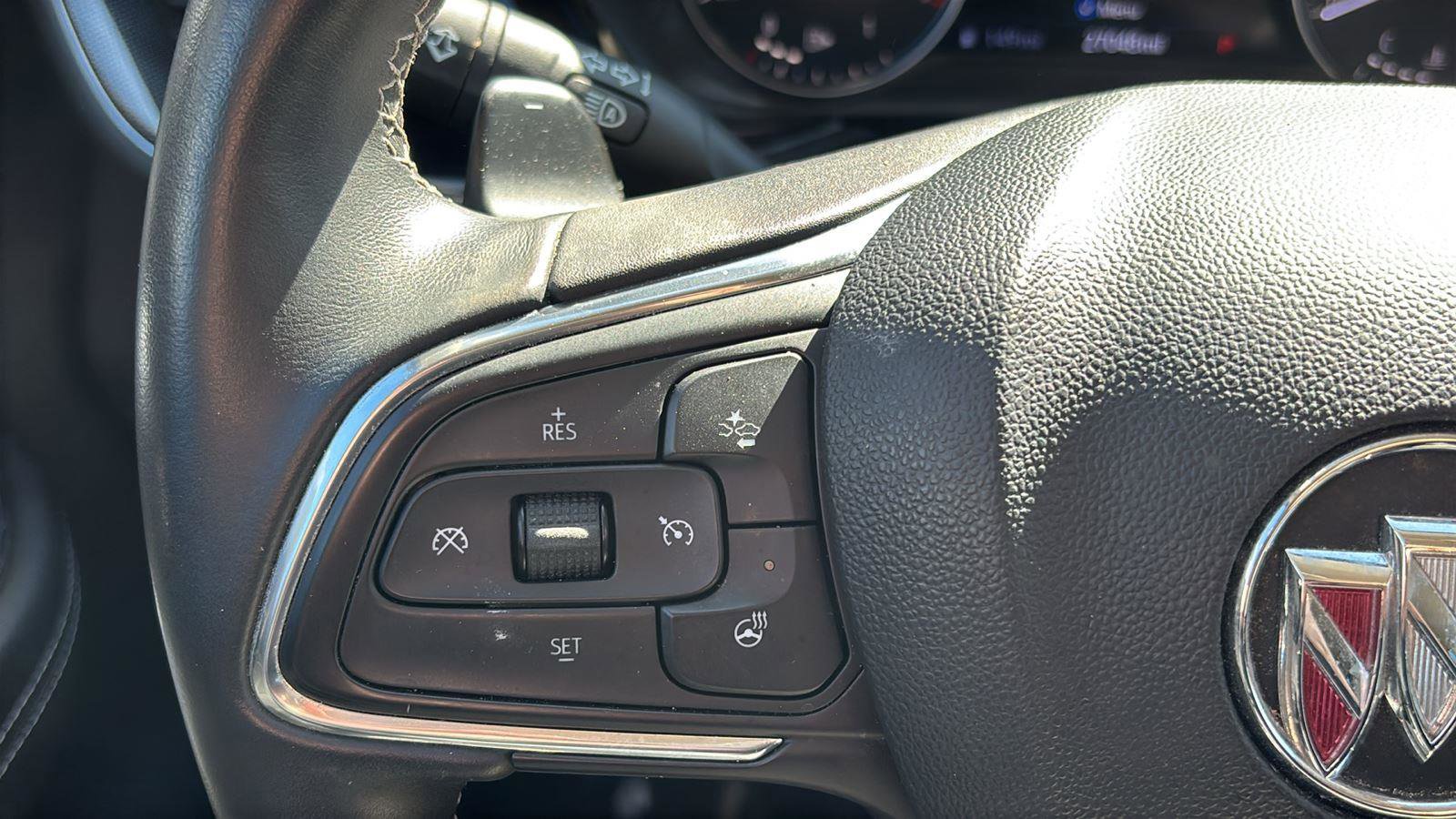 Certified 2023 Buick Envision Essence FWD image 27