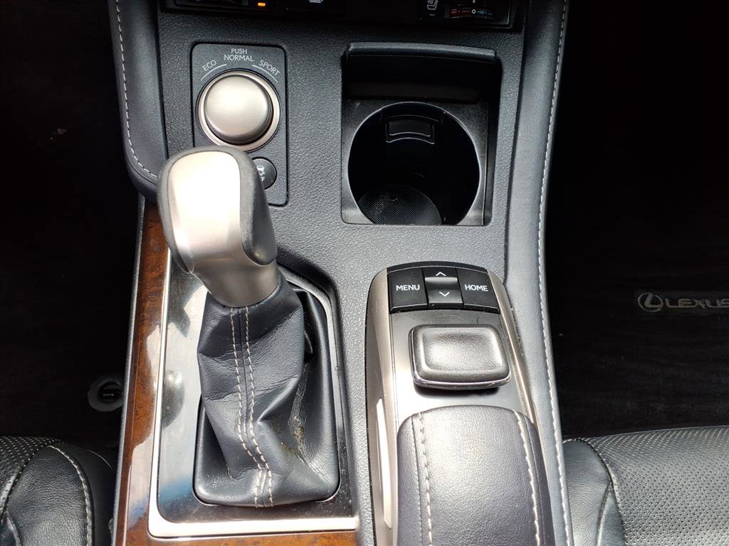 Used 2016 Lexus ES 350 w/ Luxury Package w/Wood Trim image 23