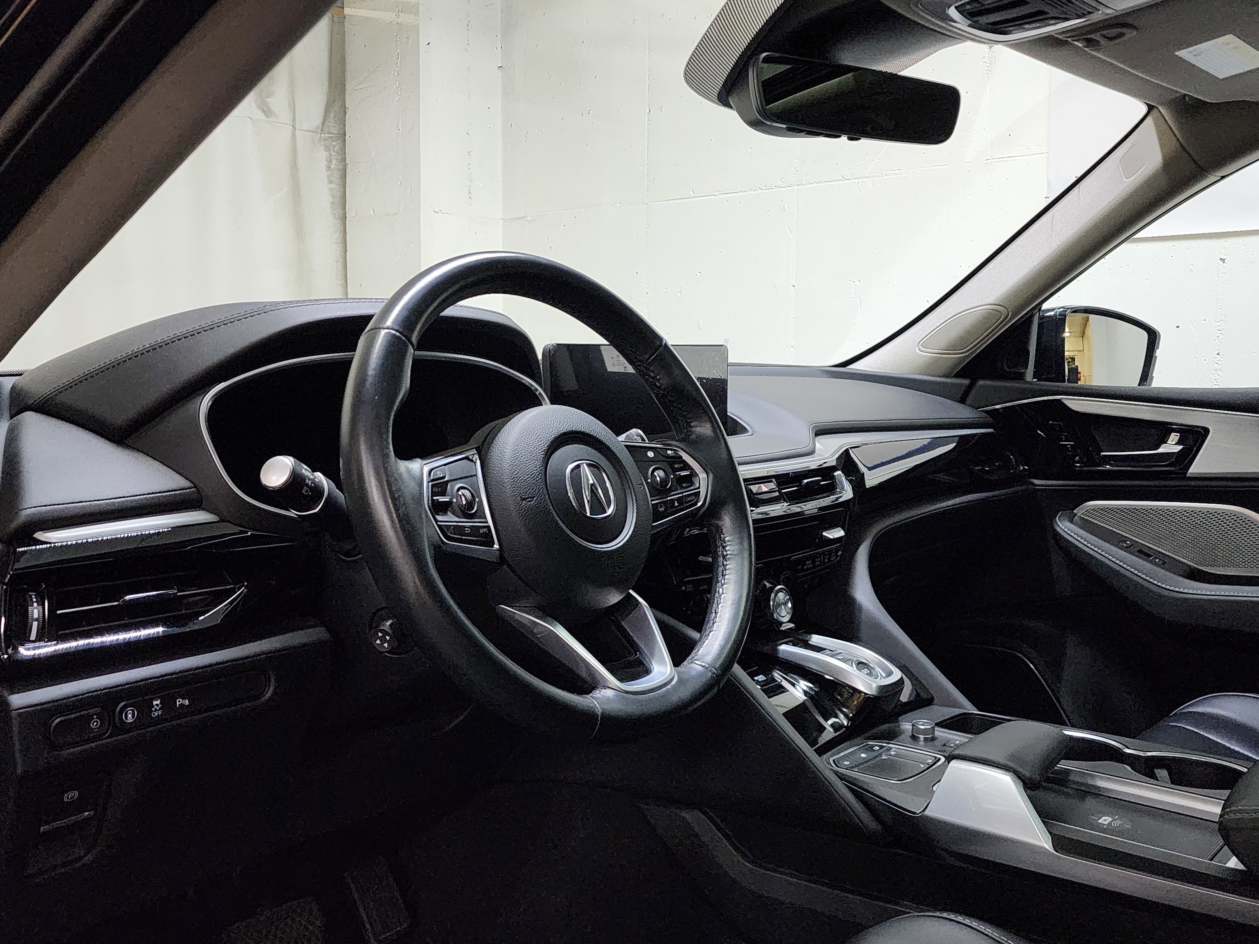 Certified 2023 Acura MDX SH-AWD w/ Technology Package image 13