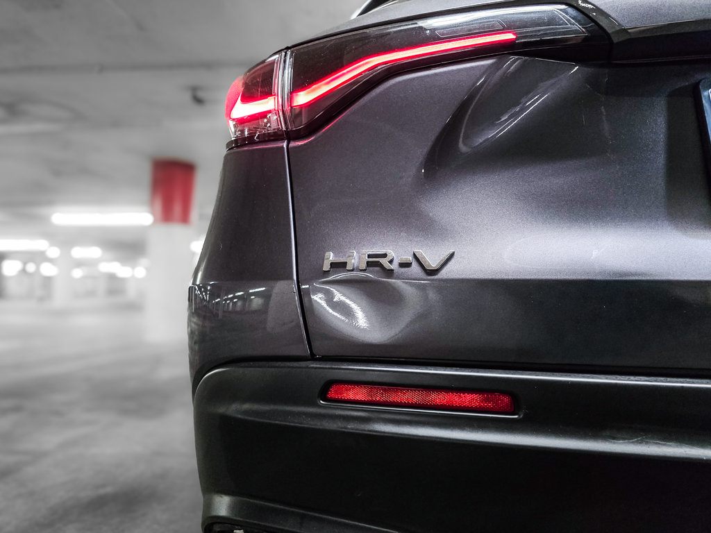 Used 2026 Honda HR-V LX image 9