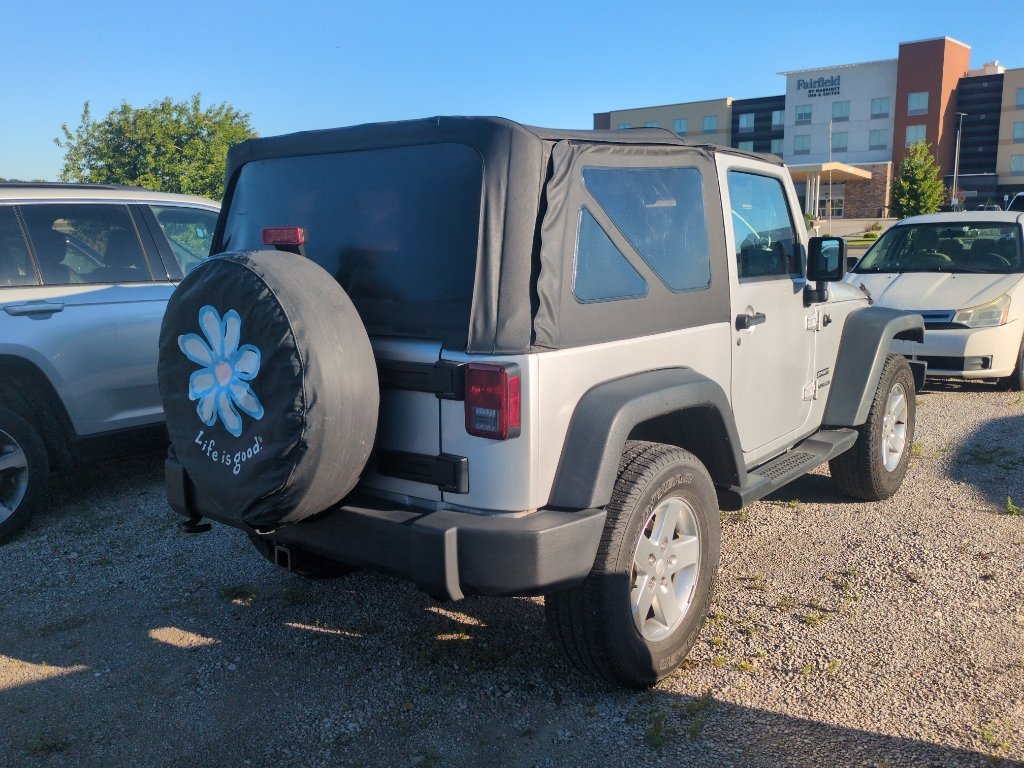 Used 2012 Jeep Wrangler Sport AWD/4WD image 5