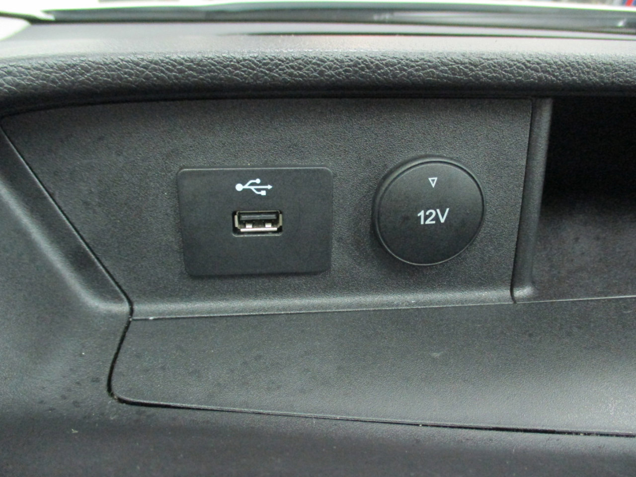 Used 2024 Ford Transit 250 Low Roof w/ Exterior Upgrade Package image 21