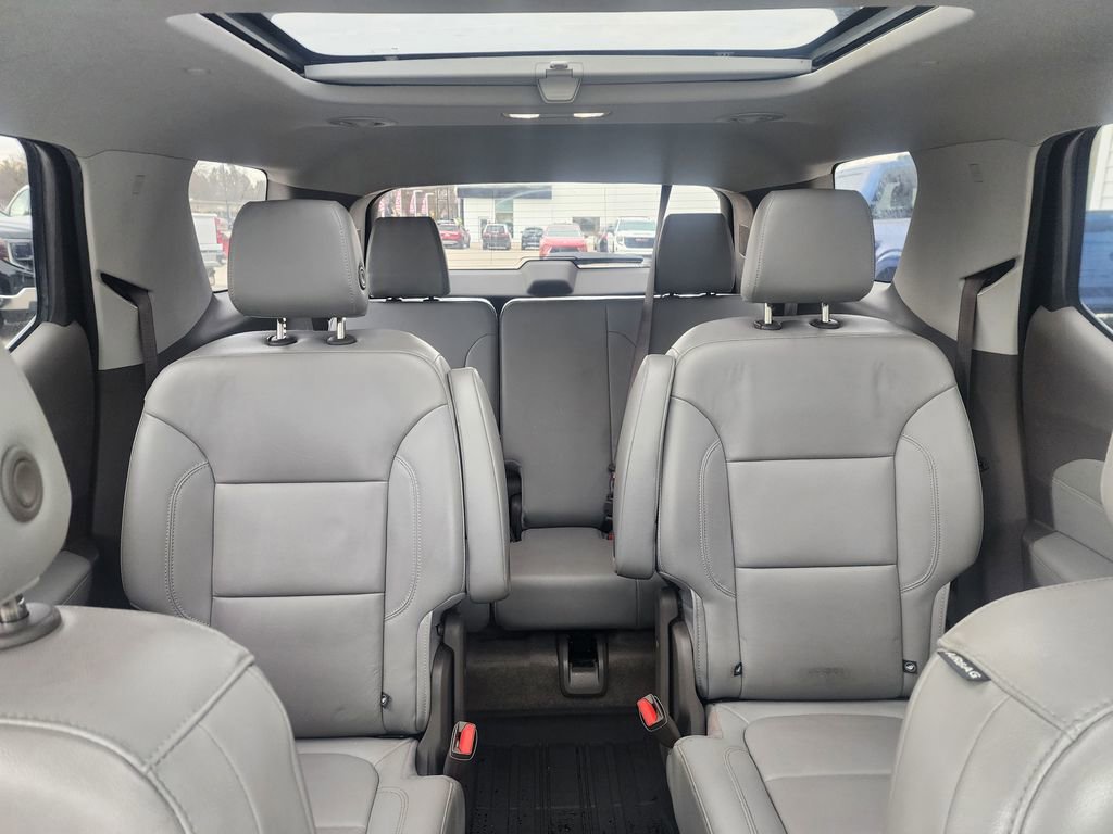 Used 2018 Chevrolet Traverse LT w/ LPO, Floor Liner Package image 21