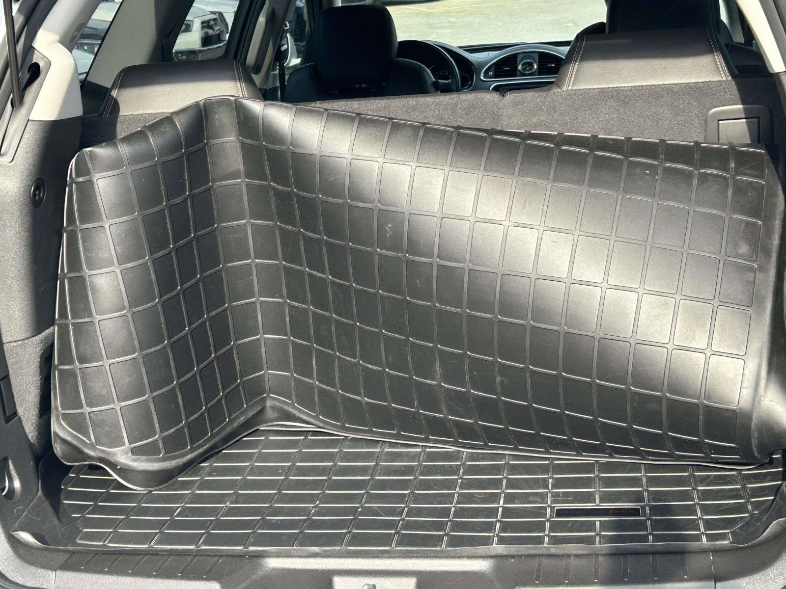 Used 2017 Buick Enclave Premium image 18