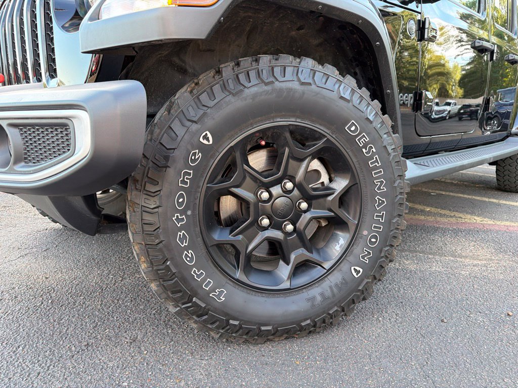 Used 2023 Jeep Gladiator Sport AWD/4WD image 2