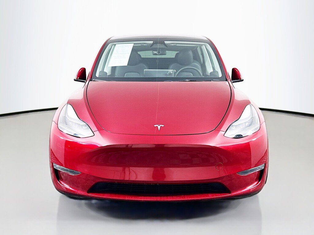 Used 2024 Tesla Model Y Long Range image 8