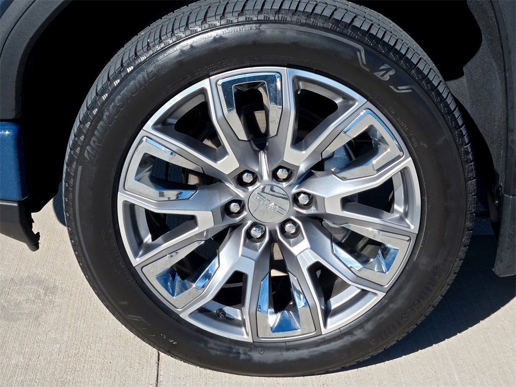 Used 2024 GMC Sierra 1500 Denali w/ Denali Reserve Package image 9